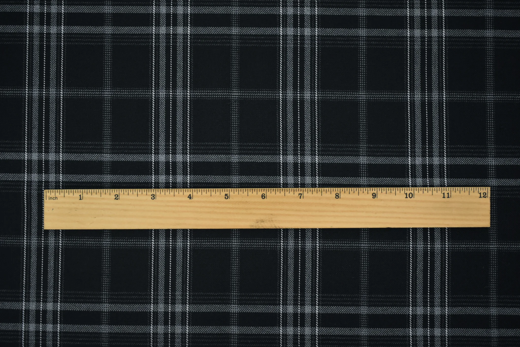 Black-Gray-White Wool-Poly Plaid Twill Woven Suiting Fabric - Image 5