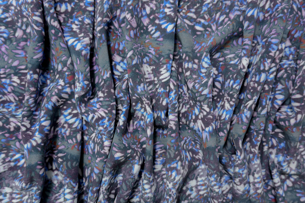 Purple Silk Abstract Floral Printed Matte Crepe De Chine Woven Fabric - Image 3