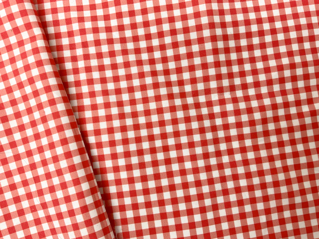 Red-White Gingham Printed Water Repellent Board Short Woven Fabric - Image 2