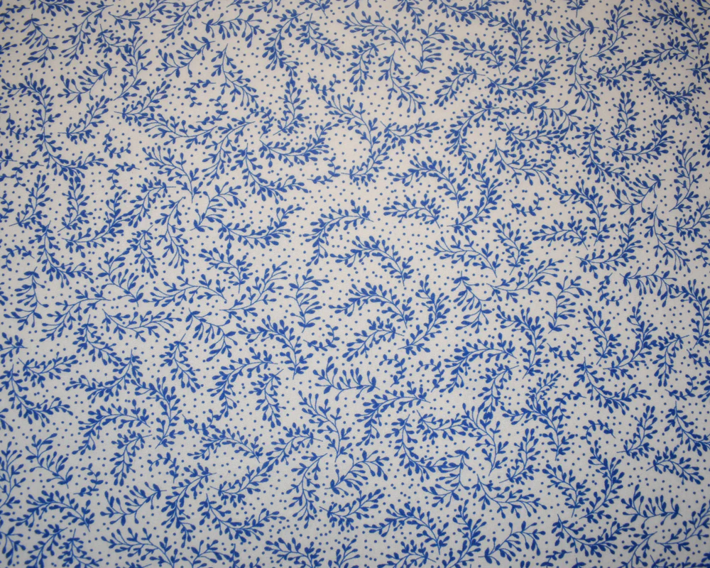 White-Blue Poly Leaves Printed Crinkle Yoryu Chiffon Woven Fabric - Image 3